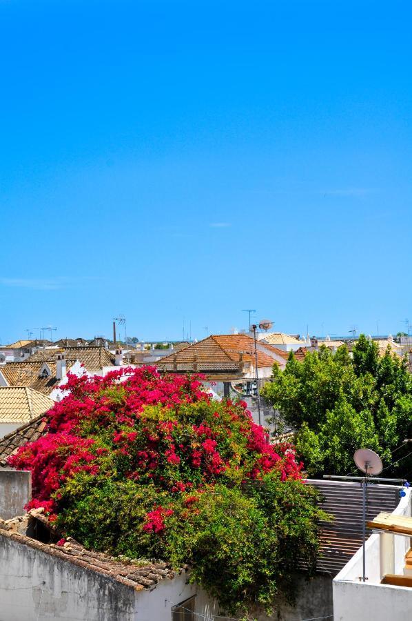 Lovelystay - Casa Salto - Charming Townhouse With Large Terrace Tavira Kültér fotó